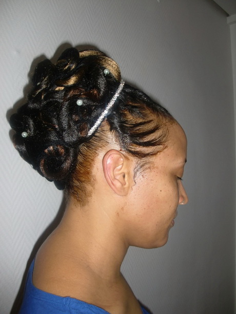 Chignon afro mariage