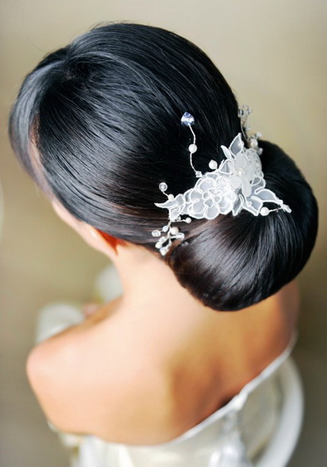 Chignon mariage cheveux noir