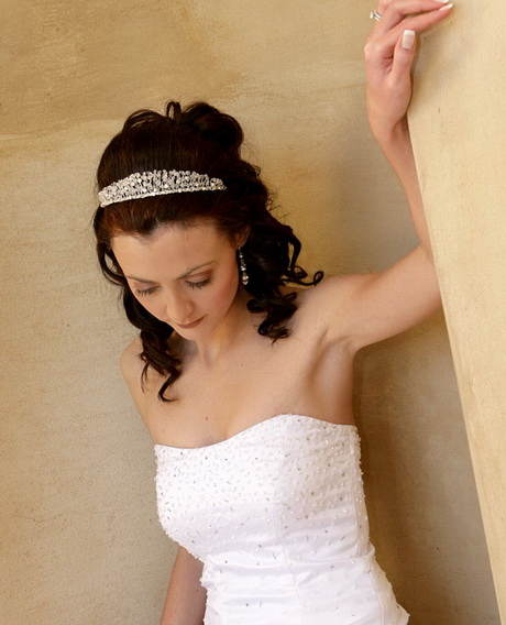 Coiffure bouclée pour mariage