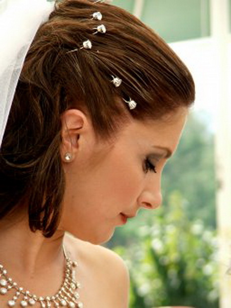 Coiffure cheveux courts pour mariage