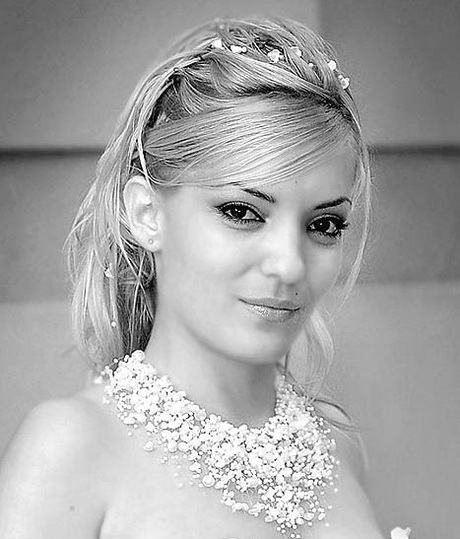 Coiffure cheveux courts pour mariage