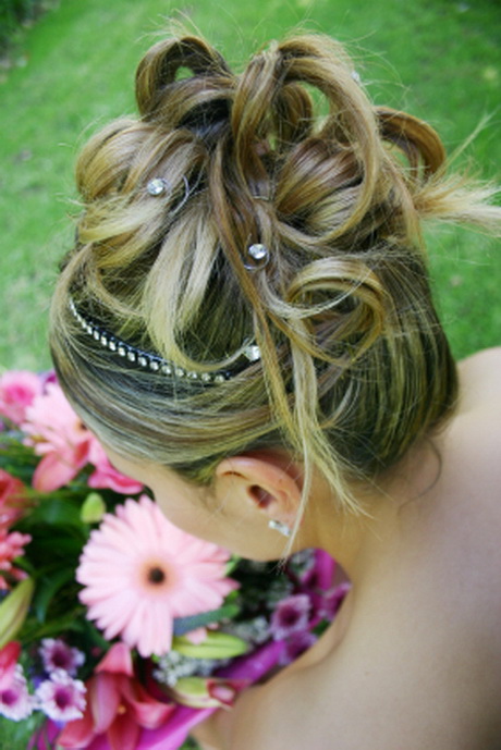 Coiffure chignon pour mariage