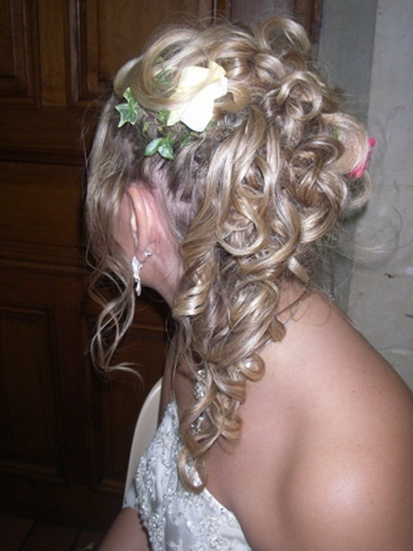 Coiffure de mariage mi long