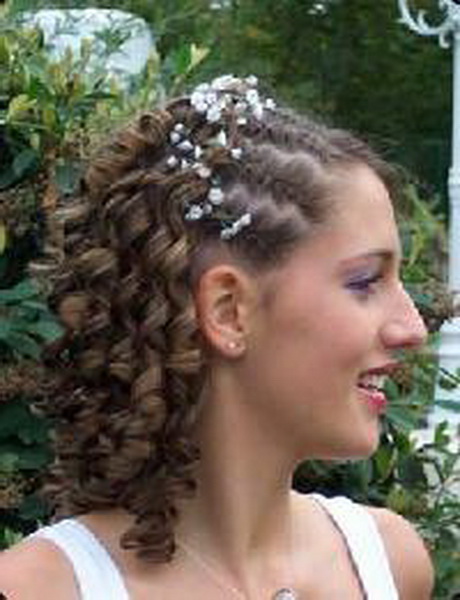 Coiffure fillette mariage