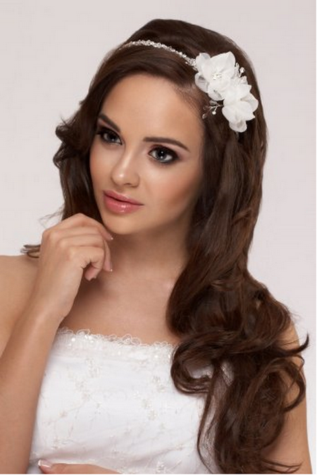 Coiffure mariage accessoires pour cheveux