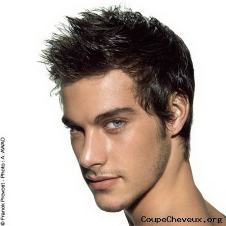 Coupe cheveux court homme