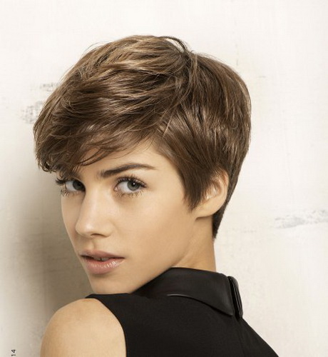 Coupe de cheveux court femme 2014