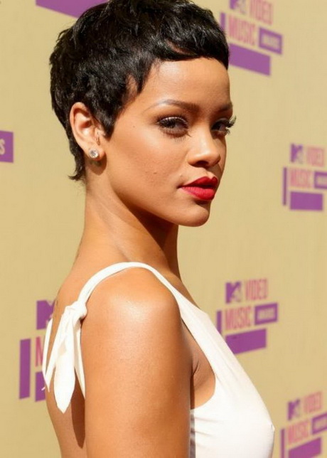 Coupe de cheveux rihanna