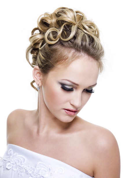 Maquillage et coiffure de mariage