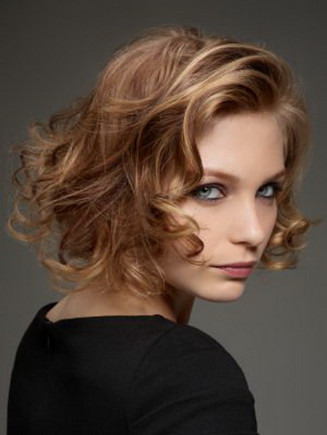 Modèle coupe de cheveux femme 2014