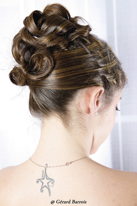 Chignon bouclé