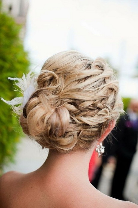 Coiffure pour mariage invité