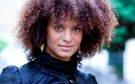 Coupe afro femme