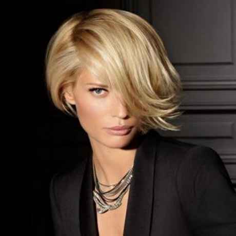Coupe courte blonde 2015