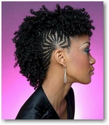 Coiffure africaine femme tresse