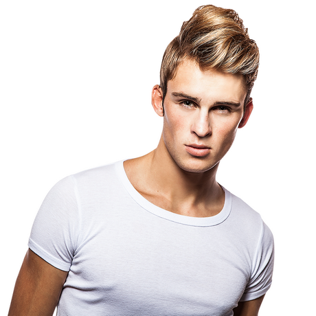 Coupe de cheveux raide homme