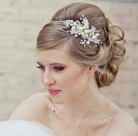 Coiffure pour cérémonie de mariage