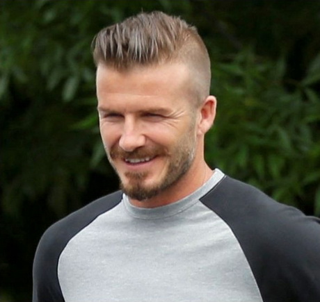 Coupe de cheveux pour homme tendance