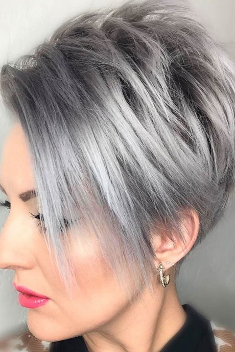 Coupe de cheveux été 2018 femme