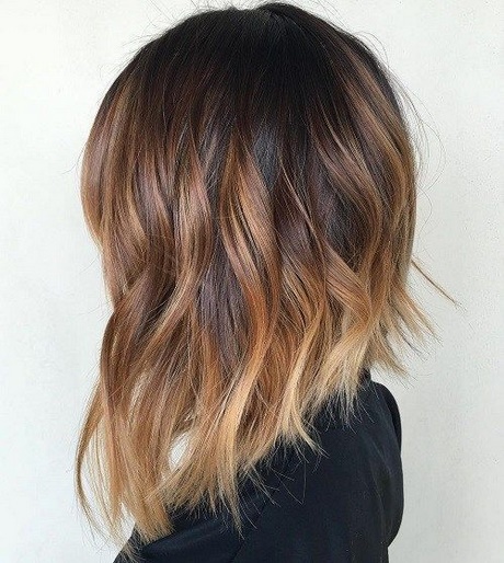 Coupe de cheveux tendance femme 2018