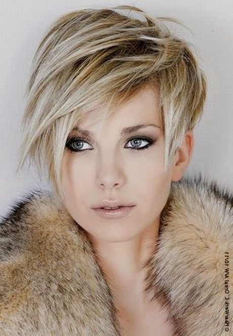 Coupe femme cheveux court 2018