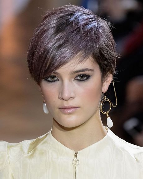 Mode cheveux courts 2019