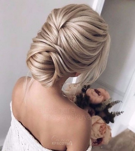 Chignon de mariée 2018