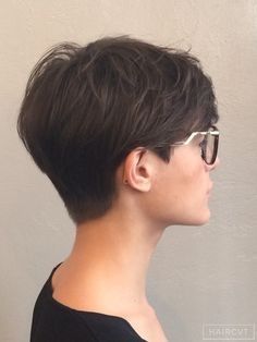 Coupe courte femme ete 2018