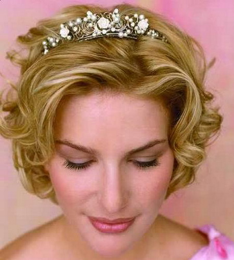 Coiffure mariage 2016 cheveux courts
