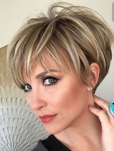 Coupe cheveux femme courte 2019