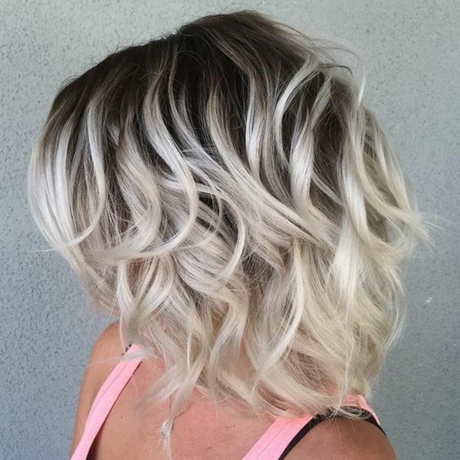 Coupe cheveux mi long dégradé 2019