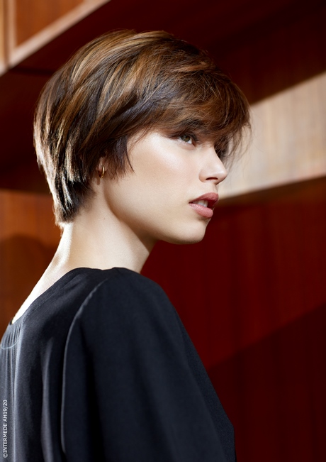 Tendance coiffure 2020 cheveux court