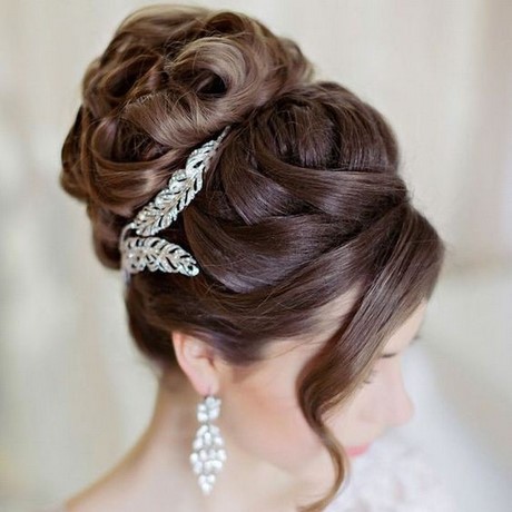 Chignon mariage classe