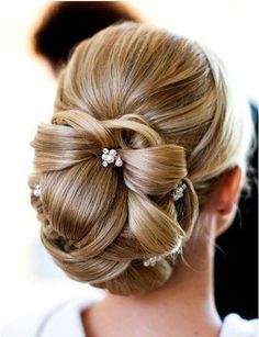 Coiffure femme mariage chignon