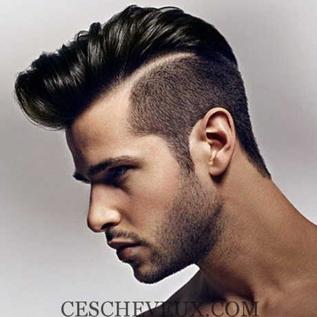 Coupe de cheveux stylé pour homme