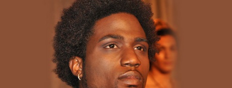 Model coiffure afro homme