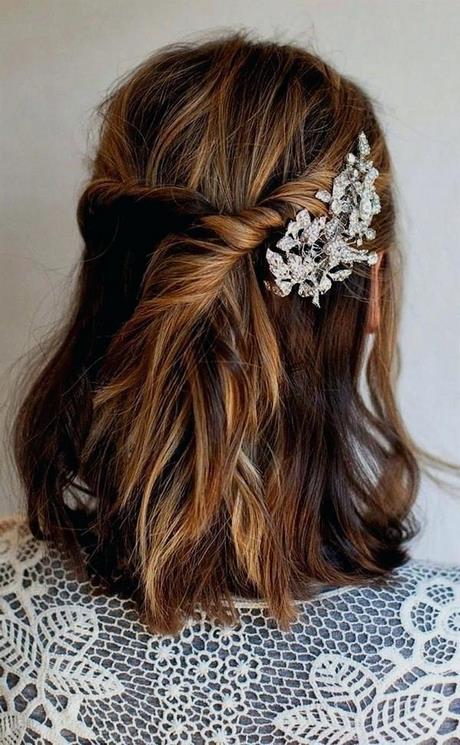 Cheveux mi long mariage