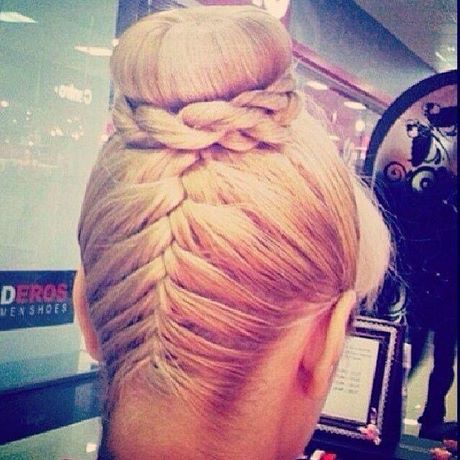 Chignon donut tresse