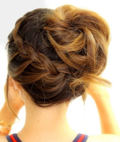 Chignon nattes collées