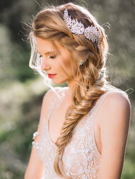 Belle coiffure pour un mariage