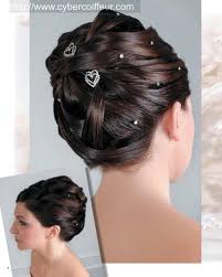 Belle coiffure pour un mariage