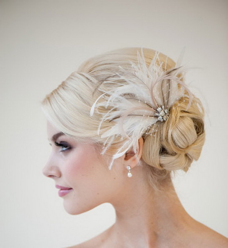 Chignon pour mariage cheveux court