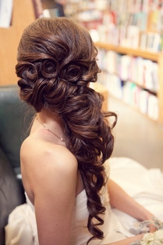 Modele de coiffure mariage cheveux long