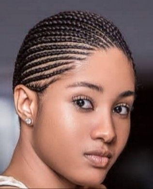 Model de cheveux africain