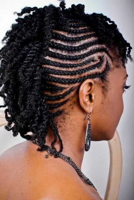 Coiffure africaine avec cheveux naturels