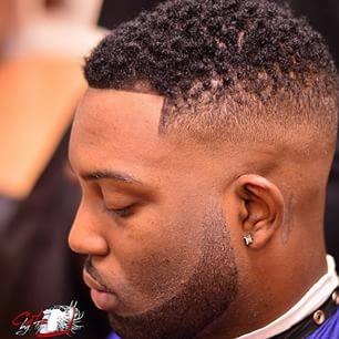 Coiffure africaine pour homme