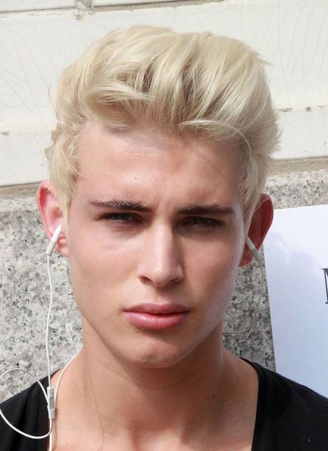 Blond platine homme cheveux court