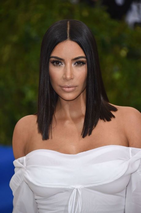 Coupe carré kim kardashian