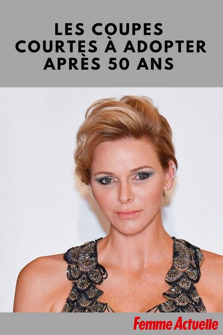 Coupe de cheveux mi court femme 50 ans