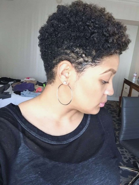 Coupe garçonne femme noire